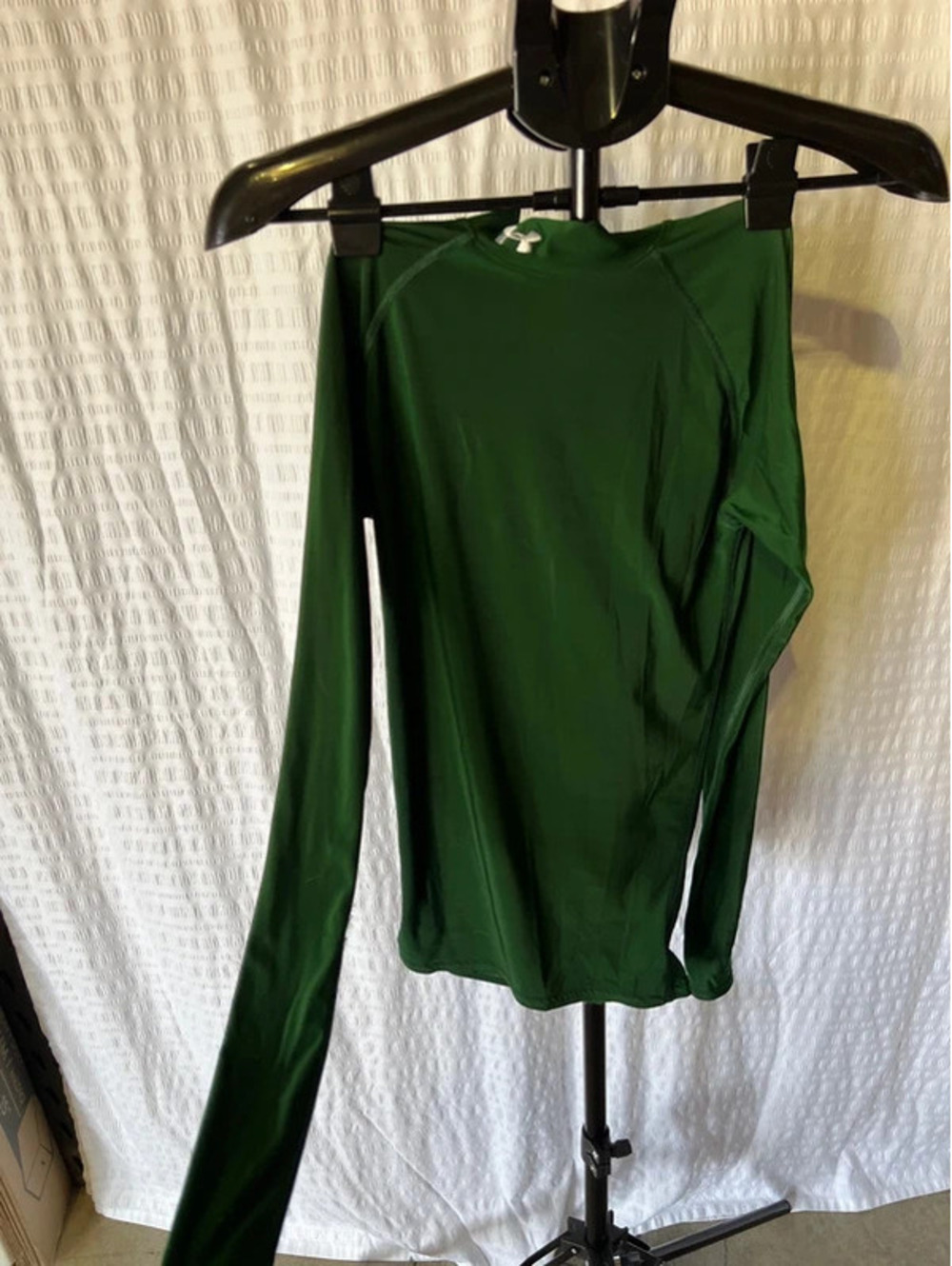 Under Armour Sz Sm Undershirt